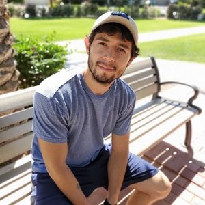 Meet your Posher, Christian